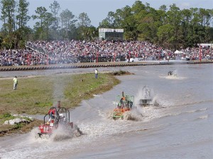 129_0706_12_z+winter_classic_swamp_buggy_races+crowd