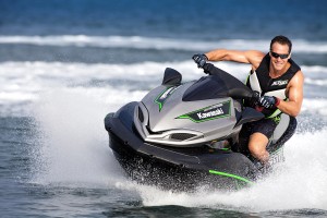 2015 Kawasaki_Jet Ski_Ultra 310X_action_2.high